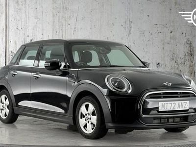 Used Mini Cooper Classic 134 HP (98 kW) 2022 Black Hatchback