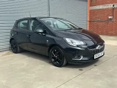 Second-hand Vauxhall Corsa SRi 2015 Negru Hatchback
