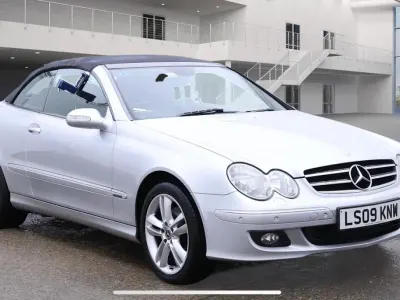 Käytetty Mercedes CLK200 Avantgarde 2009 Hopea Avoauto
