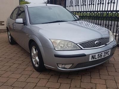 Used Ford Mondeo 155 HP (114 kW) 2006 Silver Hatchback