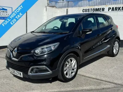Used Renault Captur Dynamique 90 HP (66 kW) 2015 Black SUV