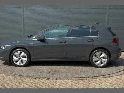 Used VW Golf VIII Style 147 HP (108 kW) 2023 Grey Hatchback