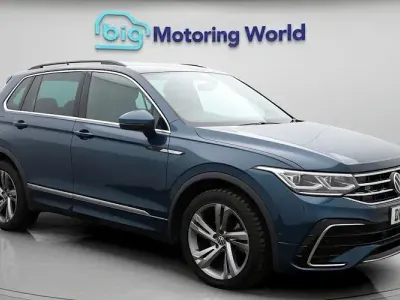 Usado VW Tiguan R-line Edition 150 HP (110 kW) 2022 Azul SUV