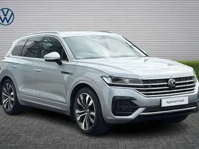 Used VW Touareg R-line 286 HP (210 kW) 2023 Dolomite silver SUV