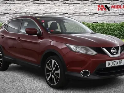 Used Nissan Qashqai S 110 HP (80 kW) 2017 Red SUV