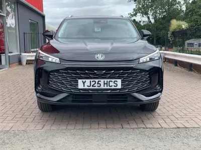 Used MG HS Trophy 2025 Black SUV