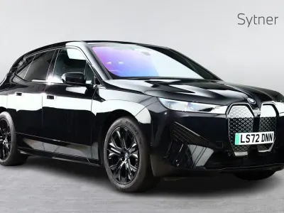 Usado BMW iX M Sport 239 kW (326 CV) 2022 Negro SUV