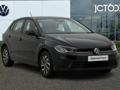 Used VW Polo Life 95 HP (69 kW) 2024 Black Hatchback