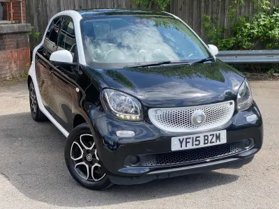 Used Smart ForFour Premium 71 HP (52 kW) 2015 Black Hatchback