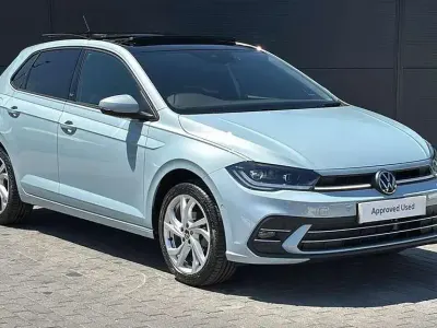 Used VW Polo Edition 95 HP (69 kW) 2026 Blue Hatchback