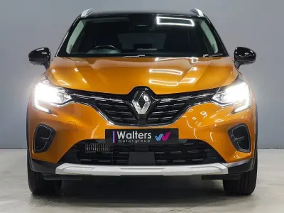 Used Renault Captur Version S 131 HP (96 kW) 2020 Orange/black SUV