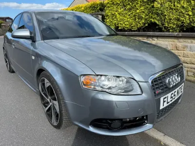 Second-hand Audi A4 S-Line 2005 Gri Berlinǎ