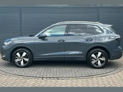 Używany VW Tiguan Match 147 KM (108 kW) 2025 Szary SUV