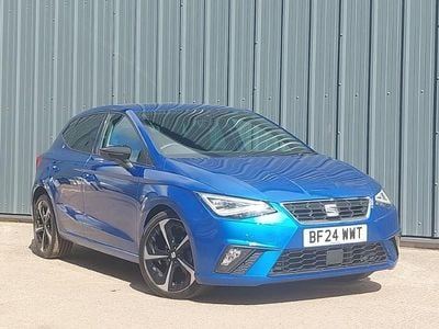 Używany Seat Ibiza FR Sport 95 KM (69 kW) 2024 Niebieski Hatchback