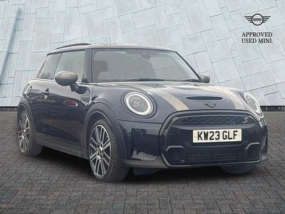 Black Used 2023 Mini Cooper S Exclusive Hatchback | £21,975 (Fair price)