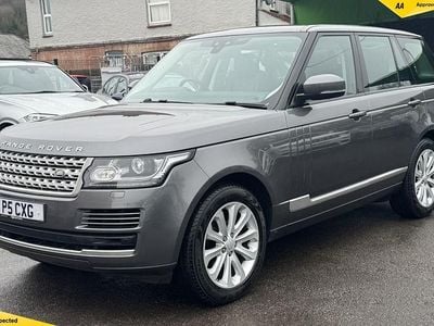 Begagnad Land Rover Range Rover S 306 HK (225 kW) 2017 Grå SUV