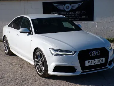 Usado Audi A6 Black Edition 190 HP (139 kW) 2016 Branco Sedan