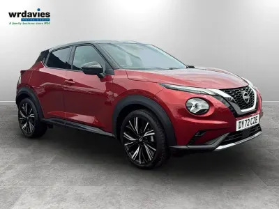 Used Nissan Juke Tekna+ 114 HP (83 kW) 2022 Fuji sunset red SUV