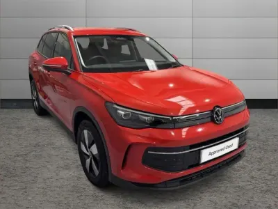 Used VW Tiguan Match 204 HP (150 kW) 2024 Red SUV