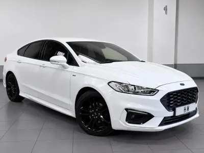 Used Ford Mondeo ST-Line 190 HP (139 kW) 2019 White Hatchback