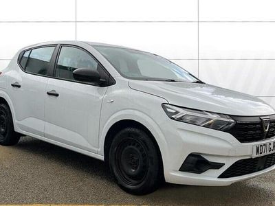Used Dacia Sandero Essentiel 100 HP (73 kW) 2022 White Hatchback
