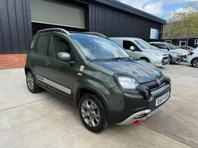 Used Fiat Panda Cross Cross 90 HP (66 kW) 2014 Green Hatchback