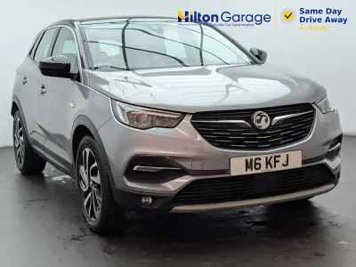 Second-hand Vauxhall Grandland X Elite 130 CP (95 kW) 2019 Gri SUV