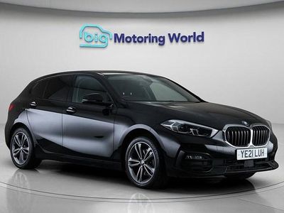 Used BMW 118 Sport Line 136 HP (100 kW) 2021 Black Hatchback