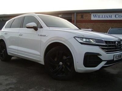 White Used 2019 VW Touareg R-line SUV | £23,950 (Fair price)