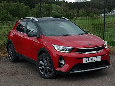 Used Kia Stonic 118 HP (86 kW) 2019 Red SUV