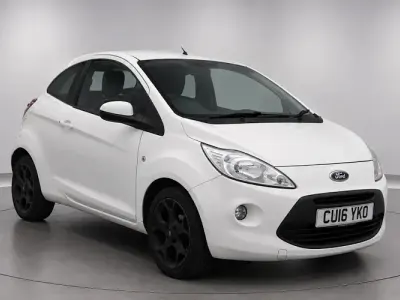 Used Ford Ka Zetec 69 HP (50 kW) 2016 White Hatchback