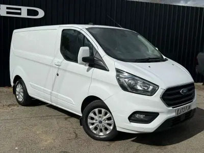 Used Ford Transit Custom Limited 130 HP (95 kW) 2023 White Van