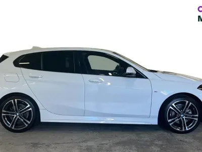 Used BMW 118 M Sport 136 HP (100 kW) 2023 Alpine white Hatchback