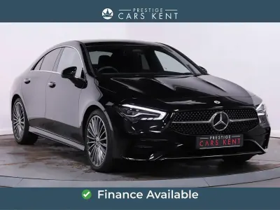Begagnad Mercedes CLA200 AMG Line Premium 163 HK (119 kW) 2024 Svart Sportkupé