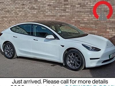 Used Tesla Model 3 Standard Range Plus 366 kW (498 HP) 2021 Sedan