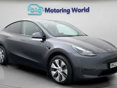 Used Tesla Model Y Long Range AWD 286 kW (389 HP) 2025 SUV