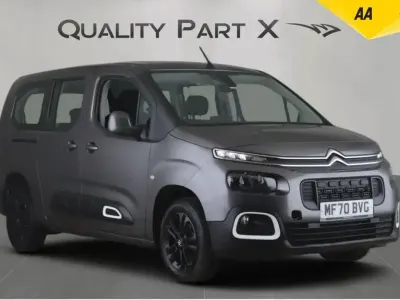 Usado Citroën Berlingo Flair 2020 Gris Monovolumen