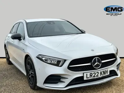 Used Mercedes A180 Executive 136 HP (100 kW) 2022 White Hatchback