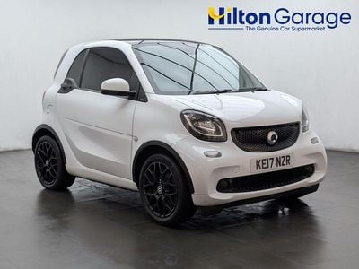White Used 2017 Smart ForTwo Coupé Premium Coupe | £8,050 (Fair price)