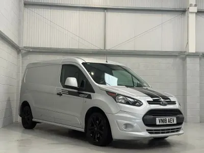 Używany Ford Transit Connect Sport 100 KM (73 kW) 2018 Srebrny Minivan