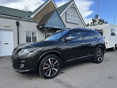 Used Nissan X-Trail Tekna 177 HP (130 kW) 2017 Green SUV