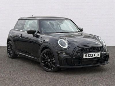 Usado Mini Cooper Hatch 136 HP (100 kW) 2023 Preto Citadino