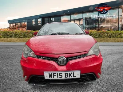 Used MG MG3 106 HP (77 kW) 2015 Red Hatchback
