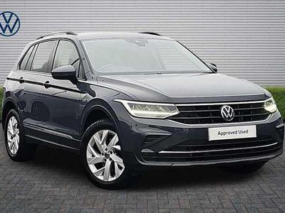 Used VW Tiguan Life 150 HP (110 kW) 2022 Dolphin grey SUV