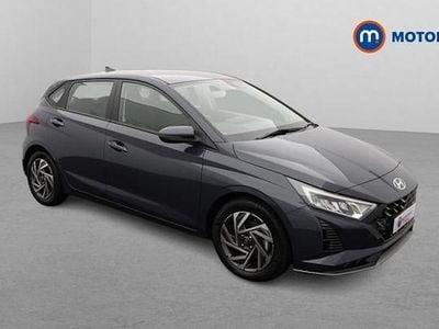 Used Hyundai i20 Advanced 101 HP (74 kW) 2024 Grey Hatchback