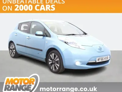 Used Nissan Leaf Tekna 80 kW (109 HP) 2016 Blue Hatchback