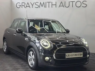 Used Mini Cooper D Hatch 116 HP (85 kW) 2018 Black Hatchback