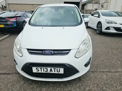 Used Ford C-MAX Zetec 105 HP (77 kW) 2013 White MPV