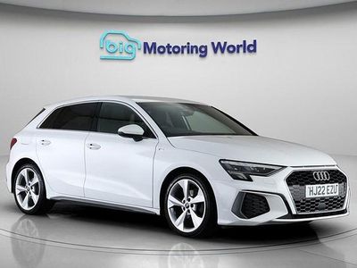 Used Audi A3 Sportback S-Line 150 HP (110 kW) 2022 White Hatchback
