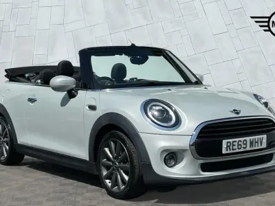 Used Mini Cooper Classic 134 HP (98 kW) 2020 Silver Hatchback